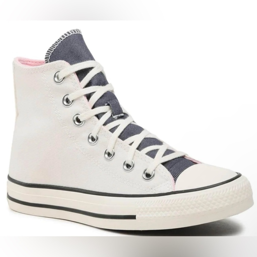 CONVERSE white high top sneakers in size 8.5 US Women’s! Never worn!